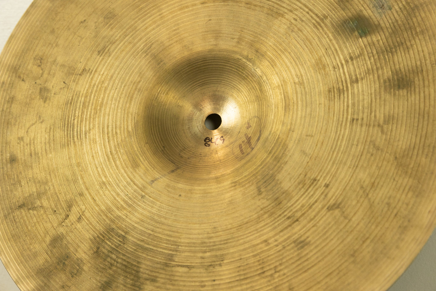 1960s Zildjian A 14" Hi Hat Cymbal 849g