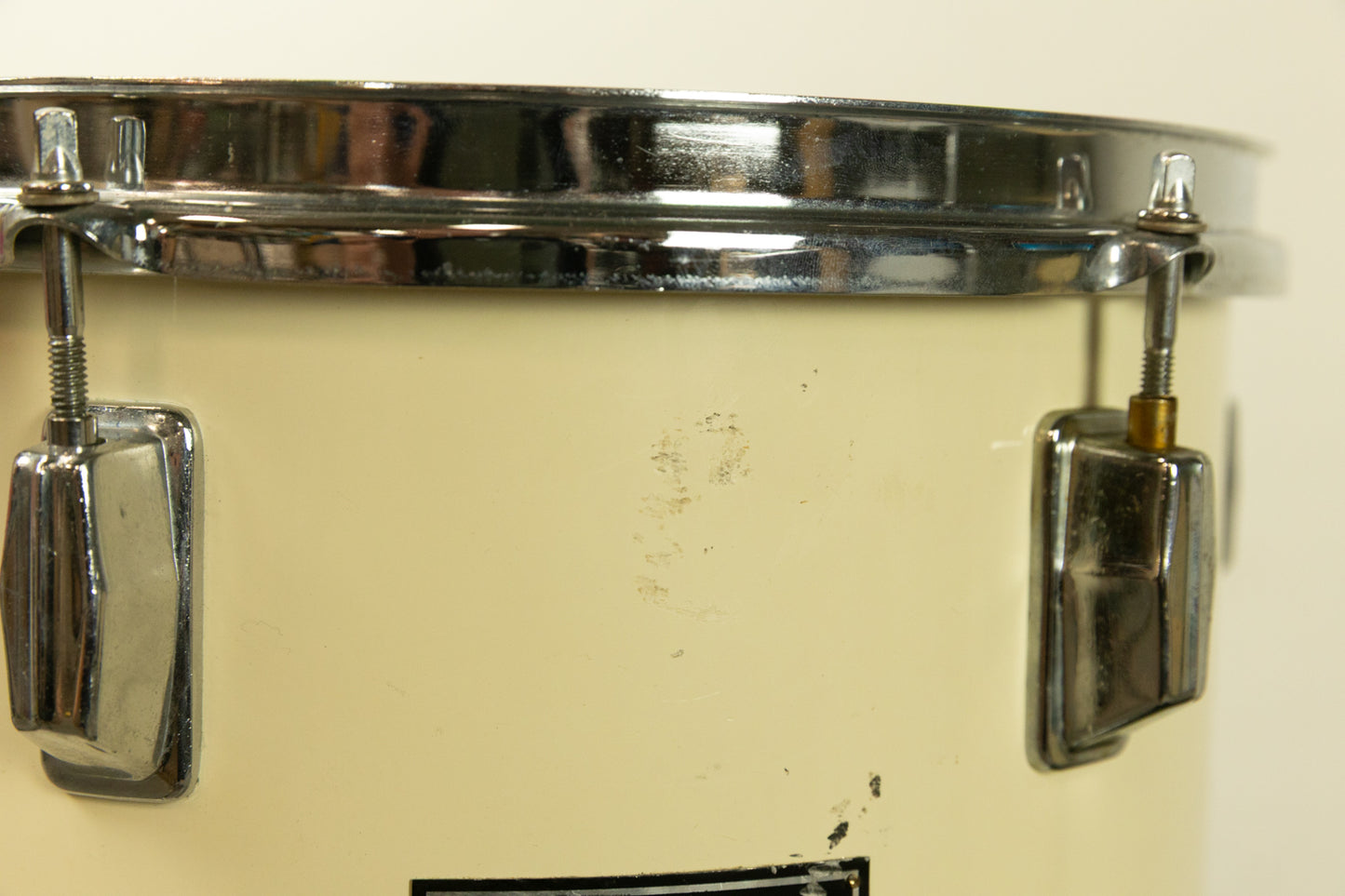 1980s Pearl 10x12 White Cortex Maple Tom