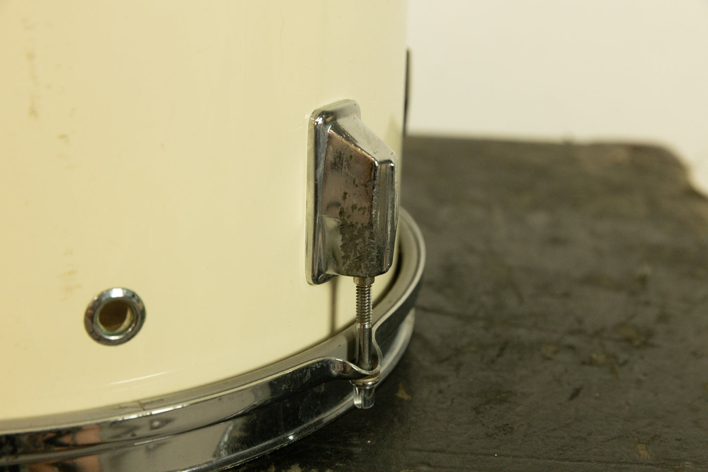 1980s Pearl 10x12 White Cortex Maple Tom