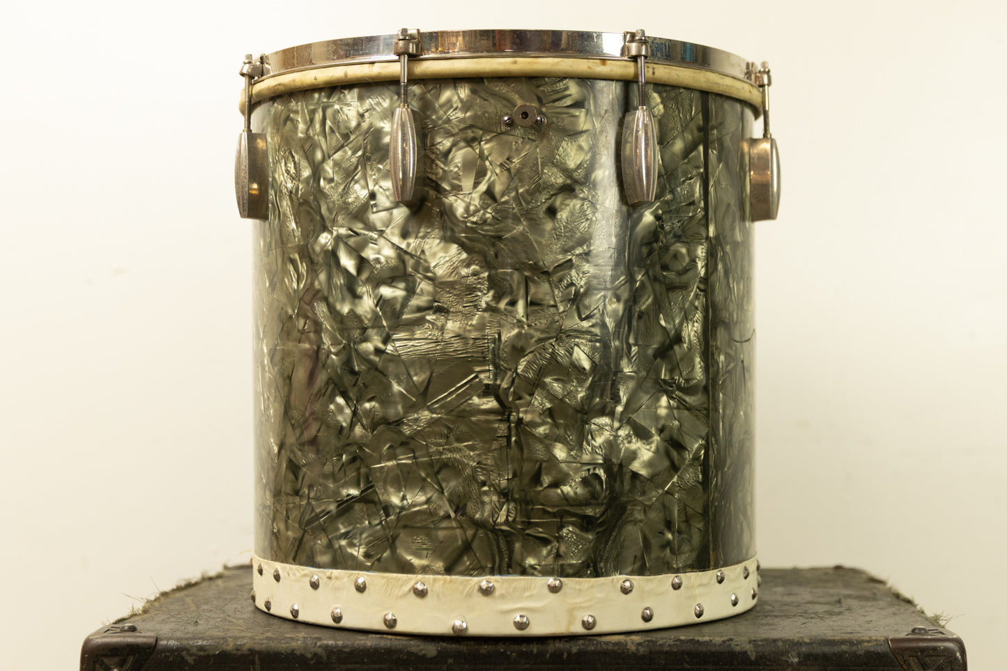 1940s Slingerland 16x16 Black Diamond Pearl Tom