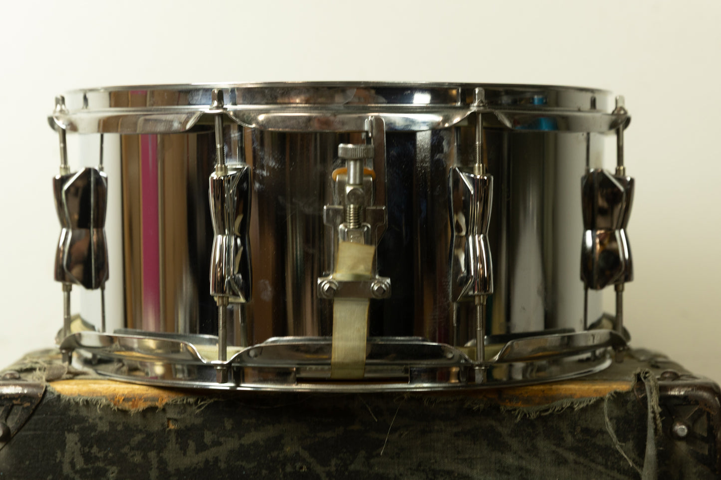 Yamaha SD-246 6.5" x 14" Chrome Over Steel Snare Drum