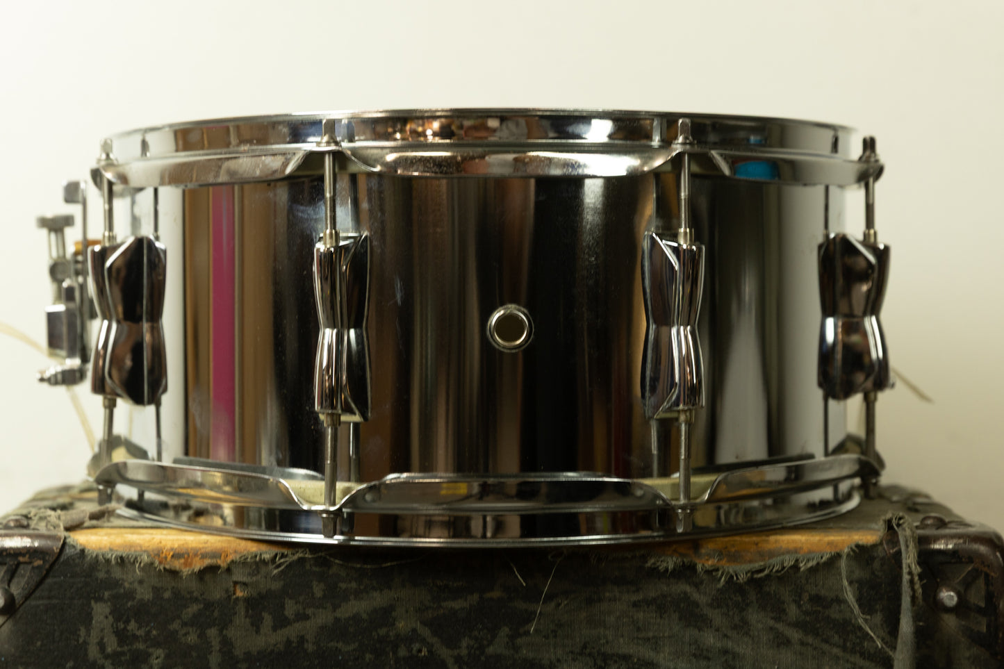 Yamaha SD-246 6.5" x 14" Chrome Over Steel Snare Drum