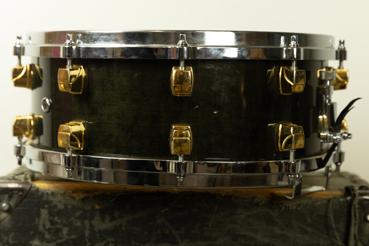 Yamaha 5.5x14 Maple Custom Ebony Lacquer Snare Drum