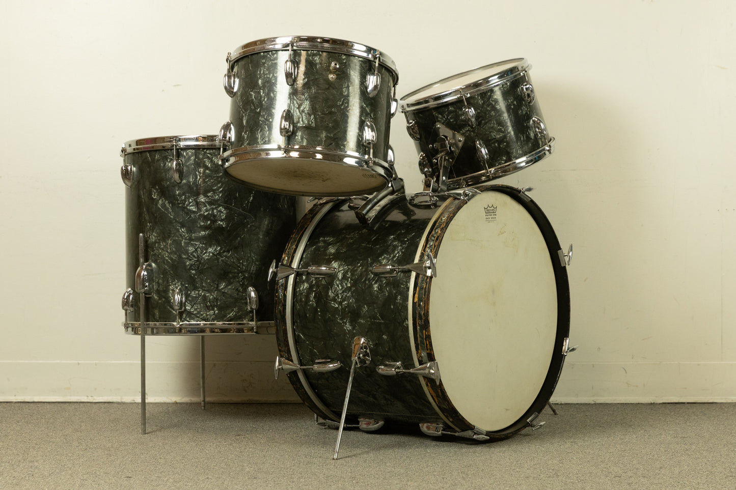 1962 Slingerland Black Diamond Pearl "Double Rail" Drum Set