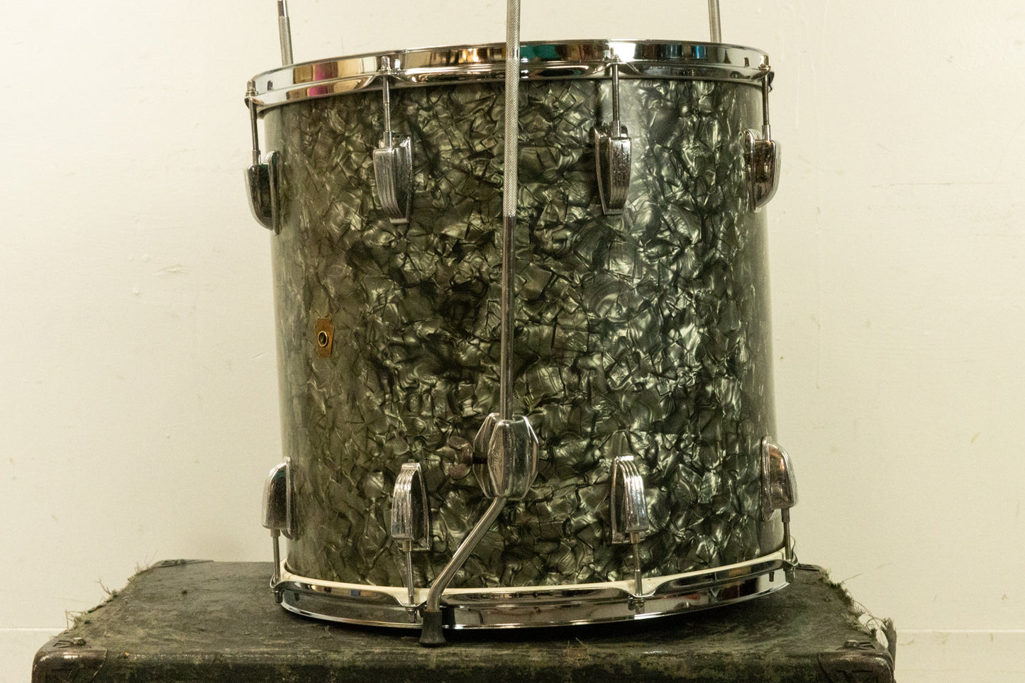 1960s Ludwig 16x16 Black Diamond Pearl Floor Tom