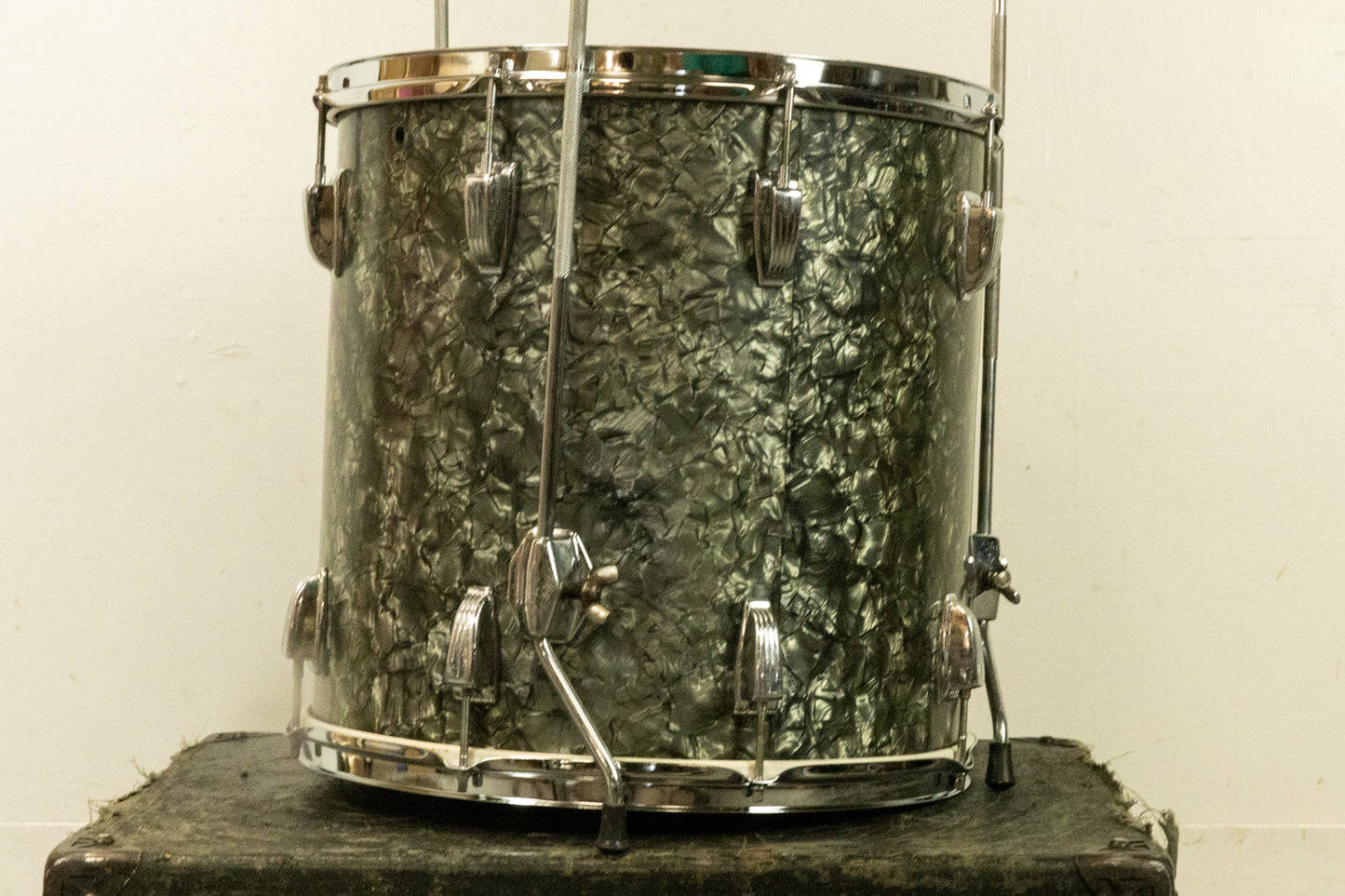 1960s Ludwig 16x16 Black Diamond Pearl Floor Tom