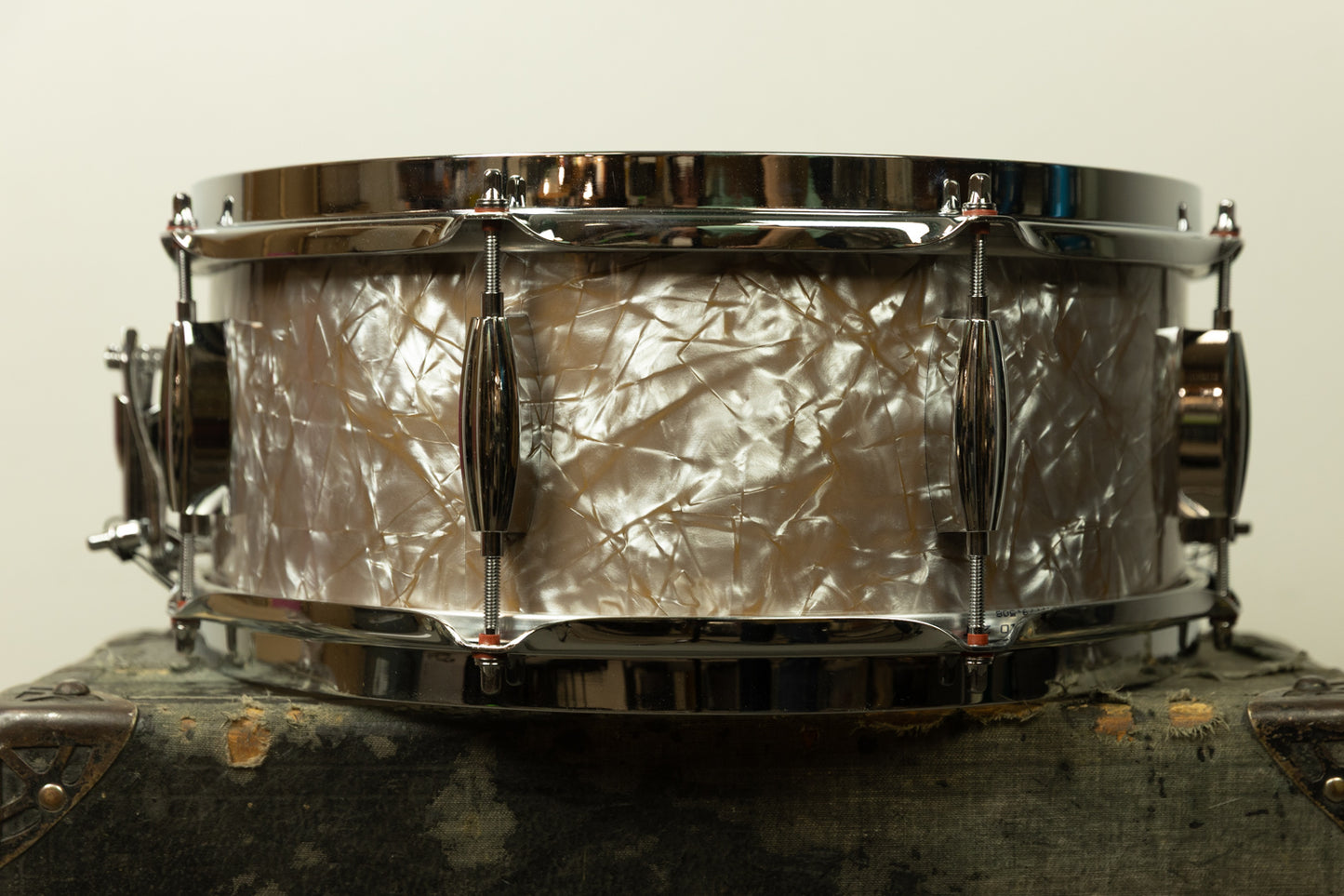 Standard Drum Co. 5.5x14 Gold Dust Pearl Snare Drum