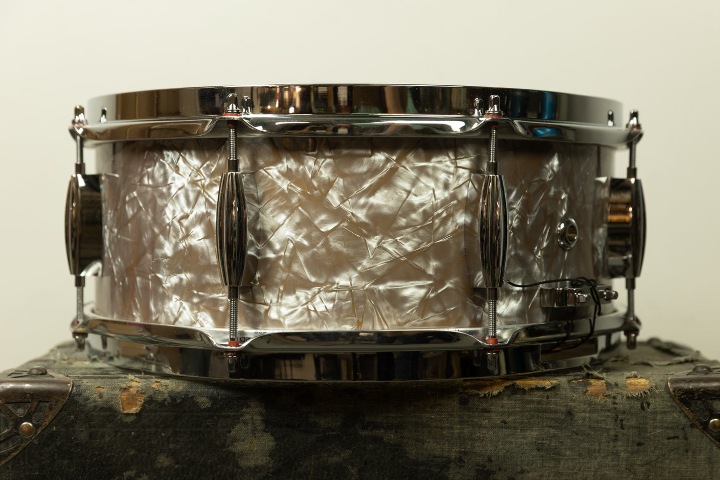 Standard Drum Co. 5.5x14 Gold Dust Pearl Snare Drum
