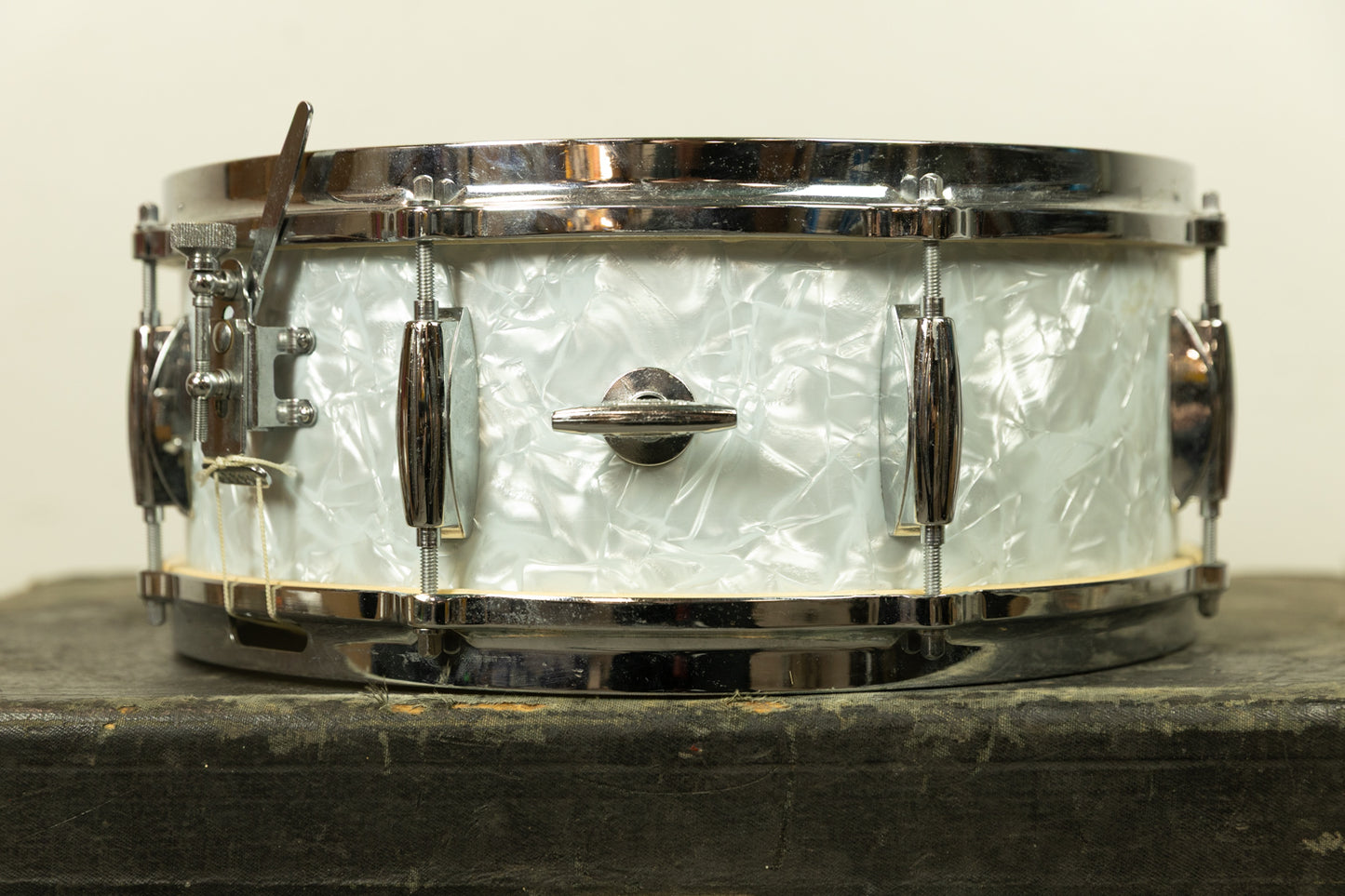 1960s Gretsch 5.5x14 White Marine Pearl Mode 4103 Snare Drum
