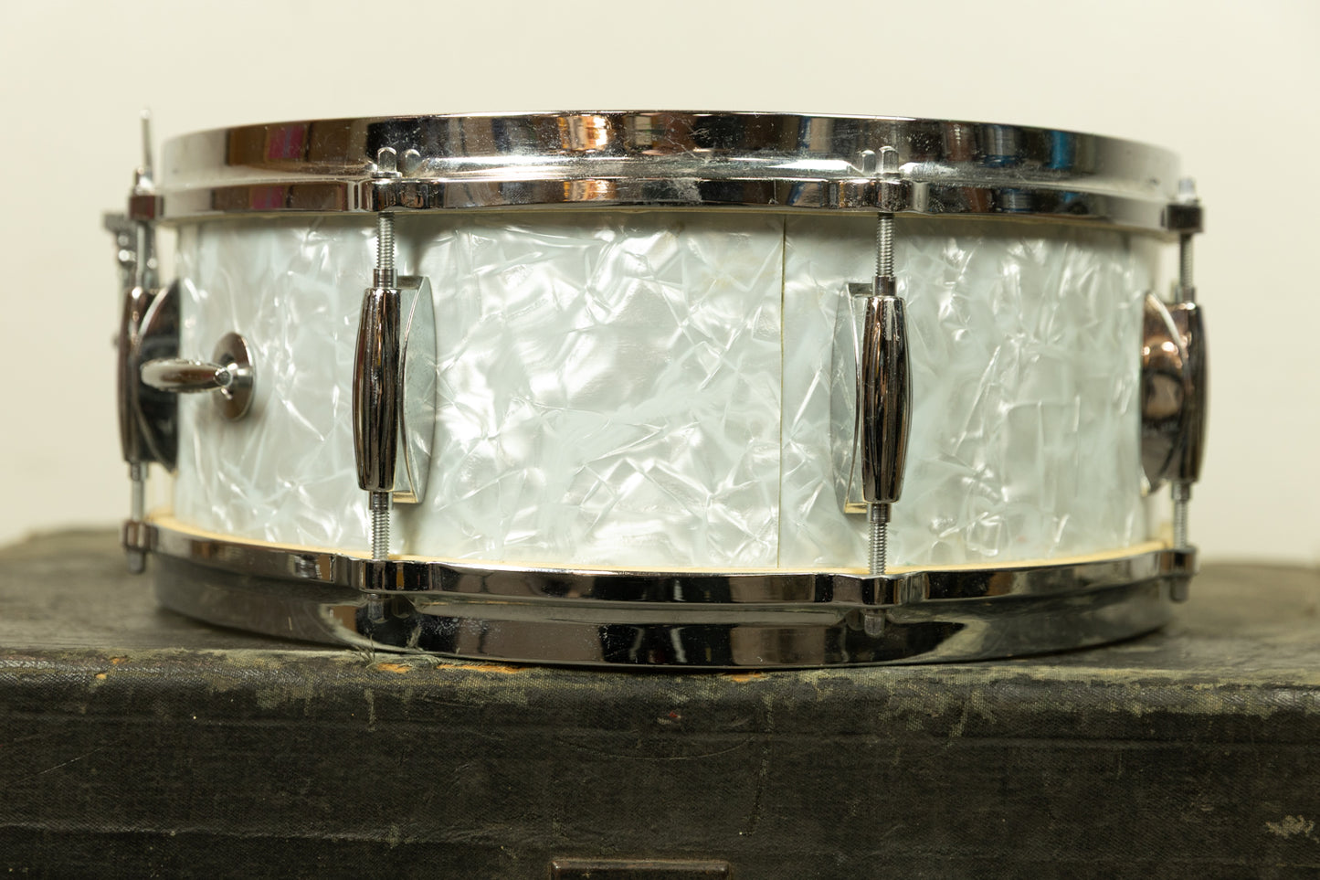 1960s Gretsch 5.5x14 White Marine Pearl Mode 4103 Snare Drum