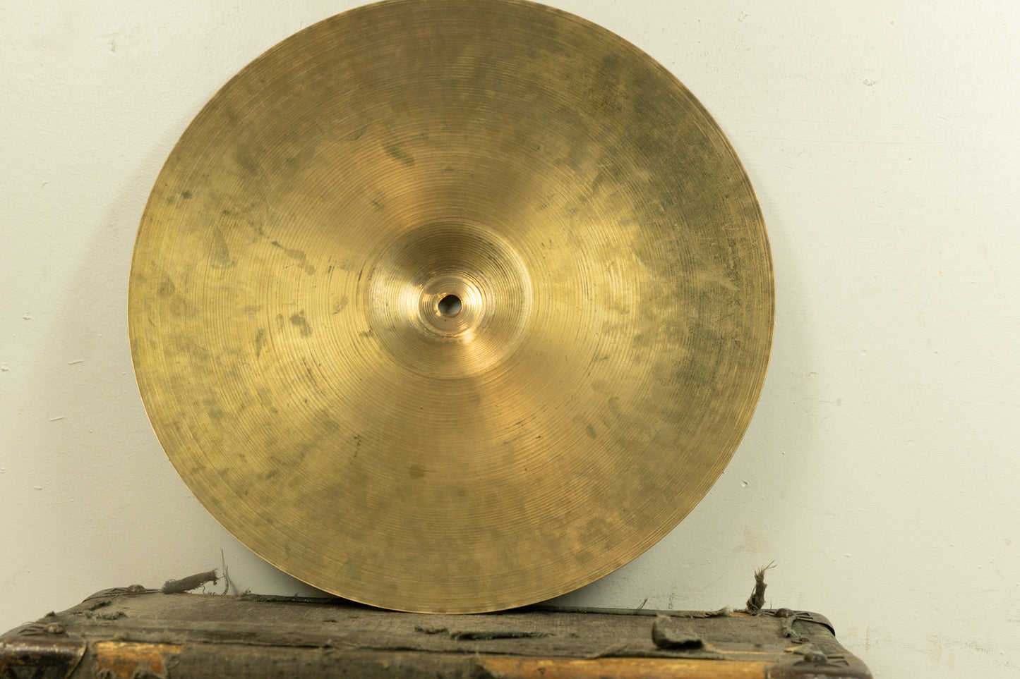 1970s Zildjian 16" A Crash Cymbal 889g