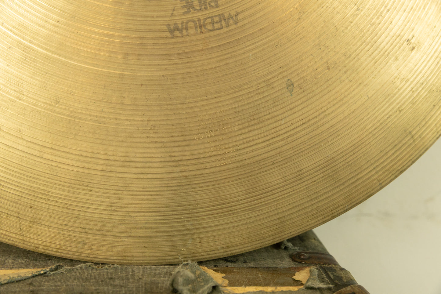 Zildjian 20" A Medium Ride Cymbal 2614g