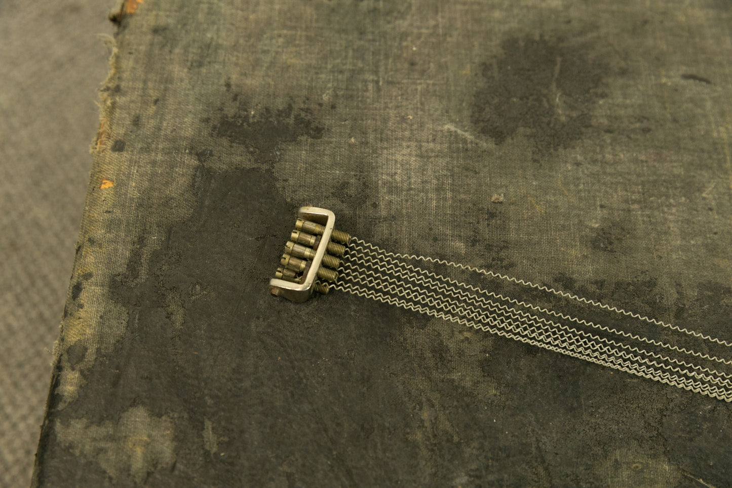 Vintage Ludwig Super Sensitive Adjustable Snare Wires