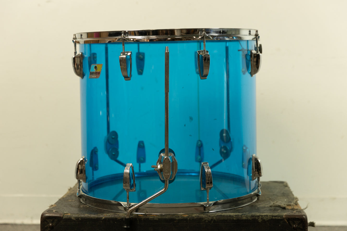 1970s Ludwig 16x18 Blue Vistalite Floor Tom