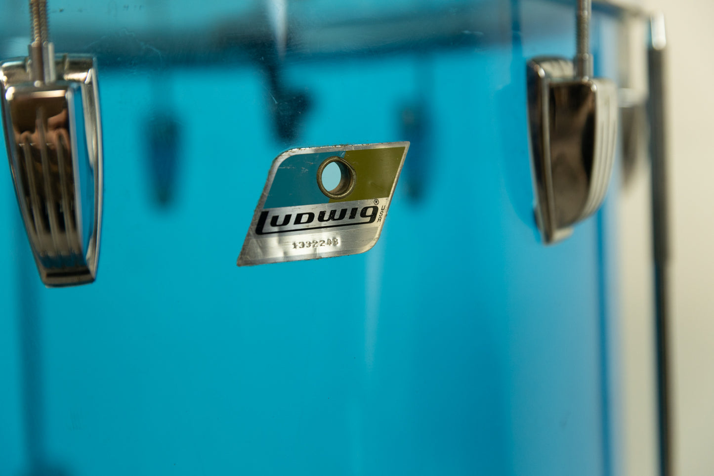 1970s Ludwig 16x18 Blue Vistalite Floor Tom