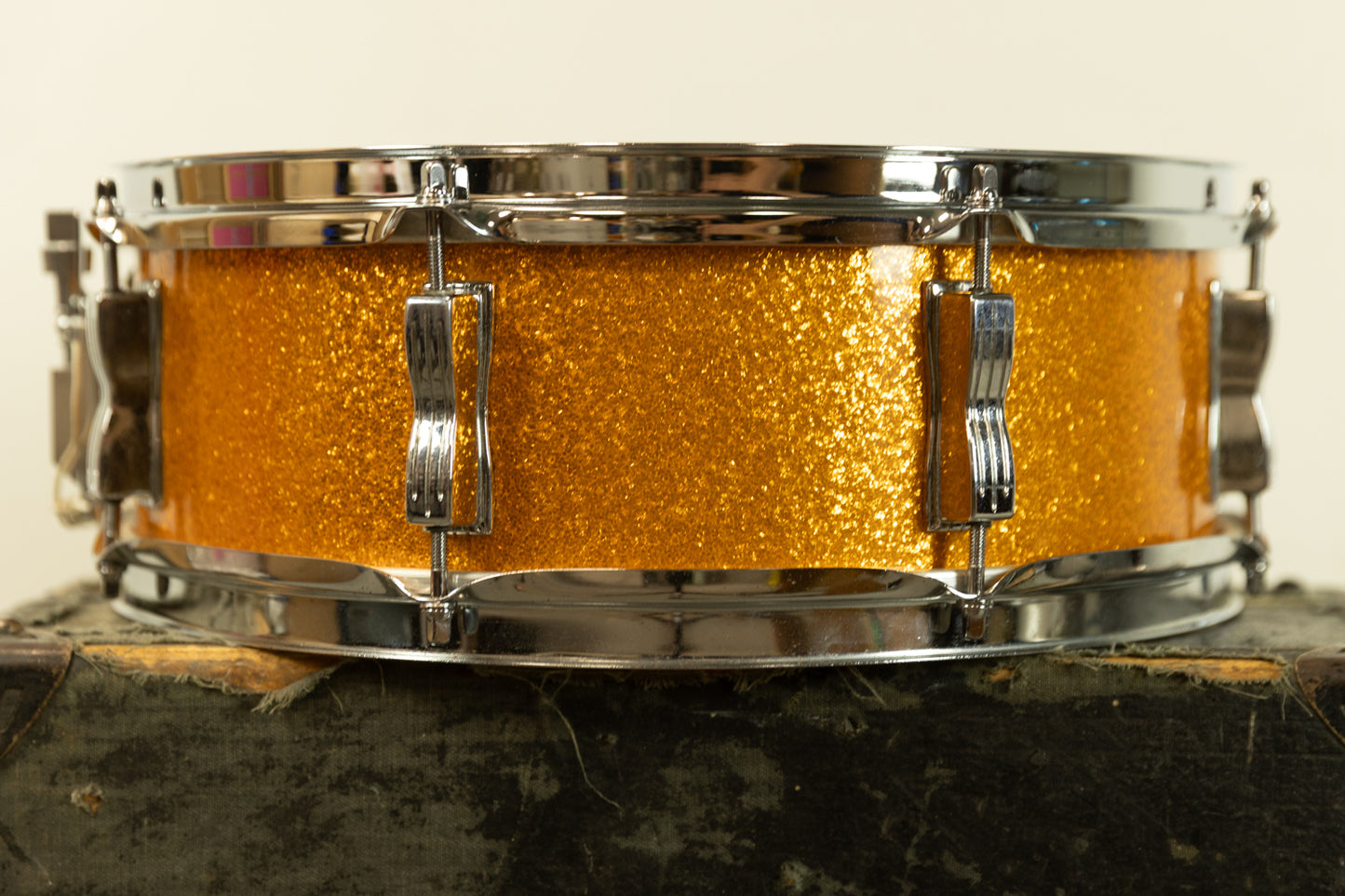 1970s Ludwig 5x14 Gold Sparkle Jazz Festival Snare Drum