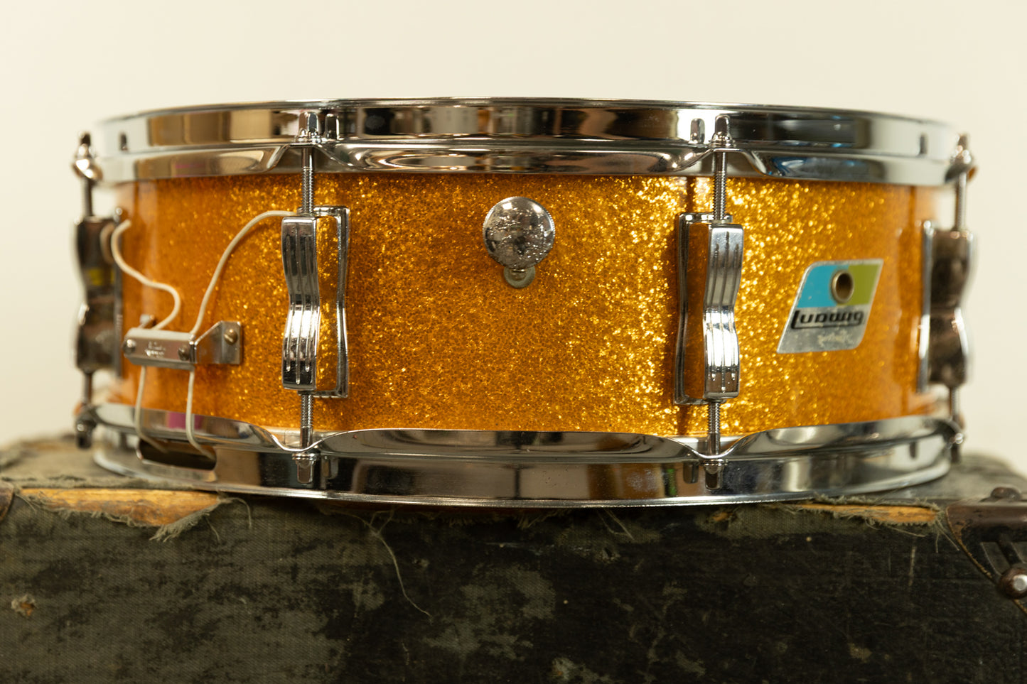 1970s Ludwig 5x14 Gold Sparkle Jazz Festival Snare Drum
