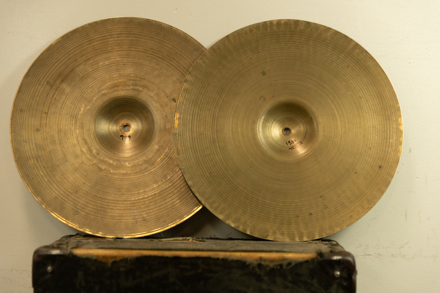 Vintage Zildjian A 15" Medium Hi Hat Cymbals 939g 1380g