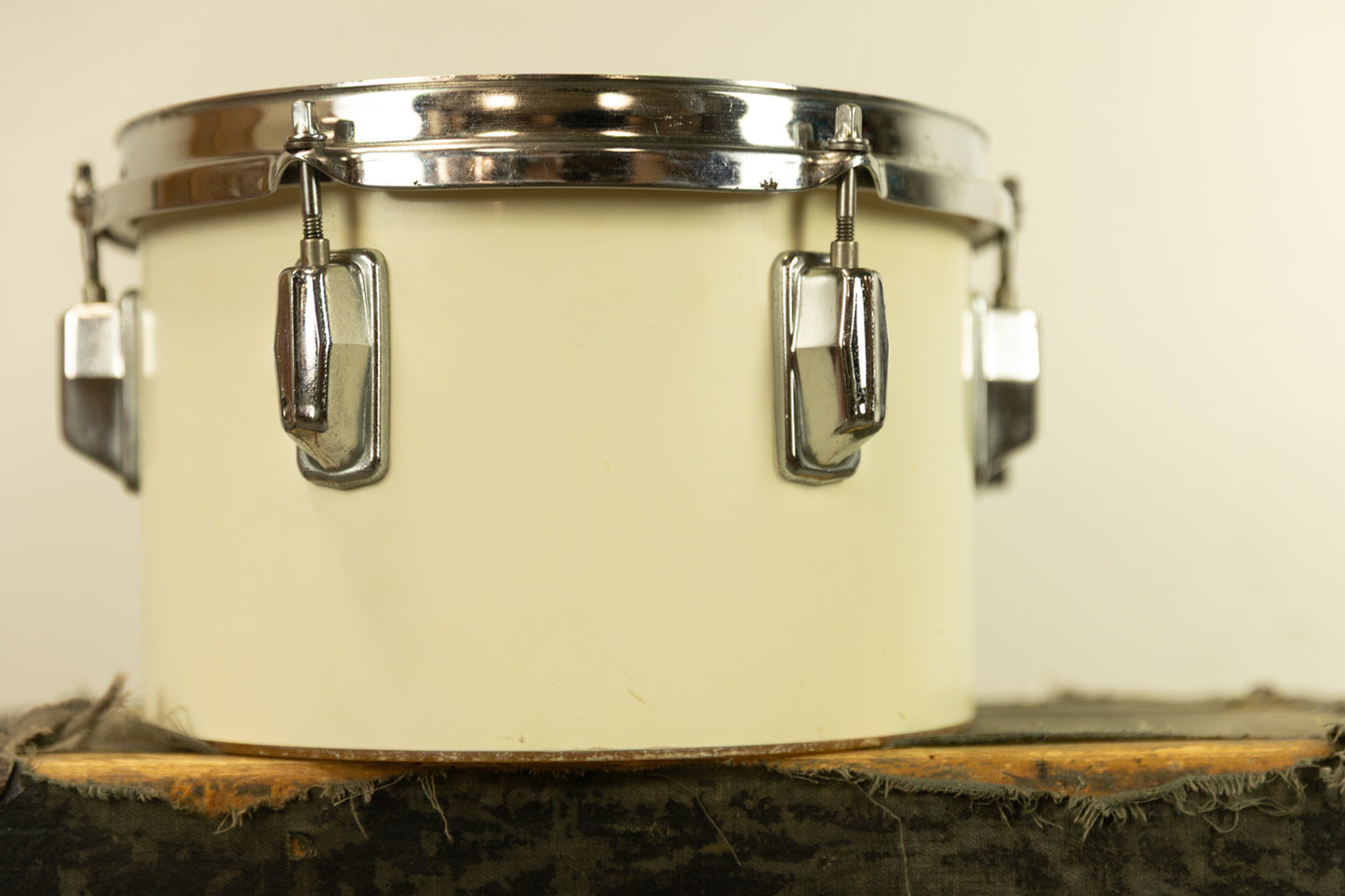 1970s Pearl 6.5x10 White Fiberglass Concert Tom