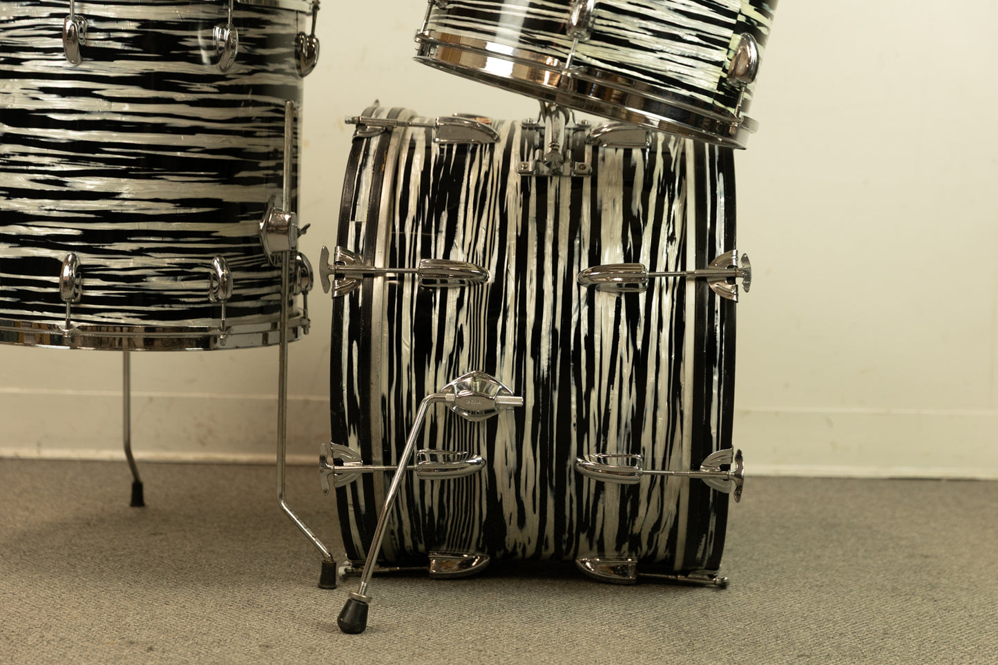 1970s Pearl Thunder King Black Tiger Pearl Drum Set