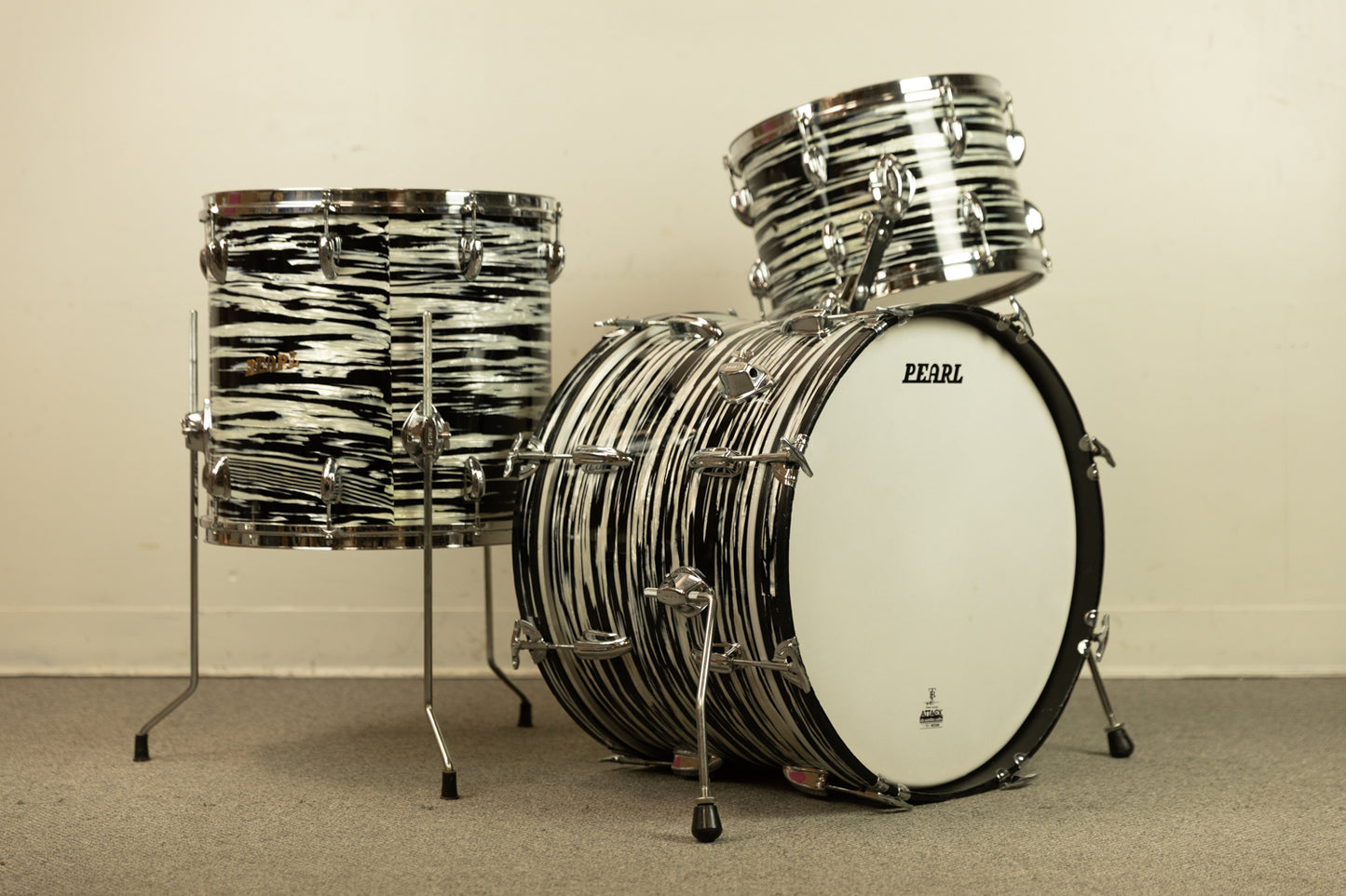 1970s Pearl Thunder King Black Tiger Pearl Drum Set