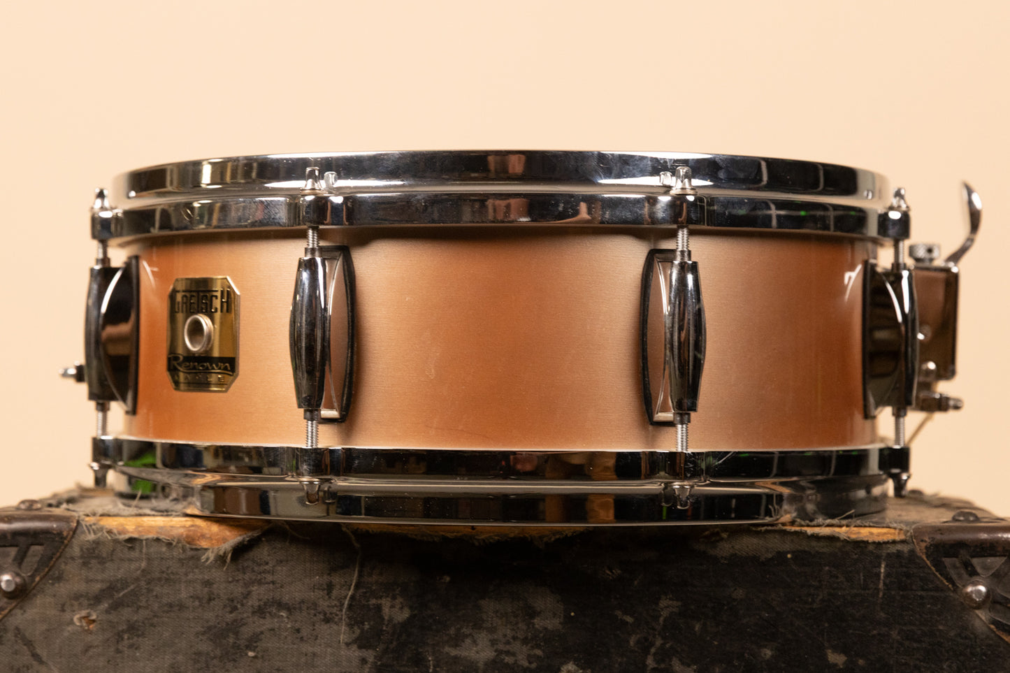 2000s Gretsch 5x14 Renown Champagne Silk Snare Drum
