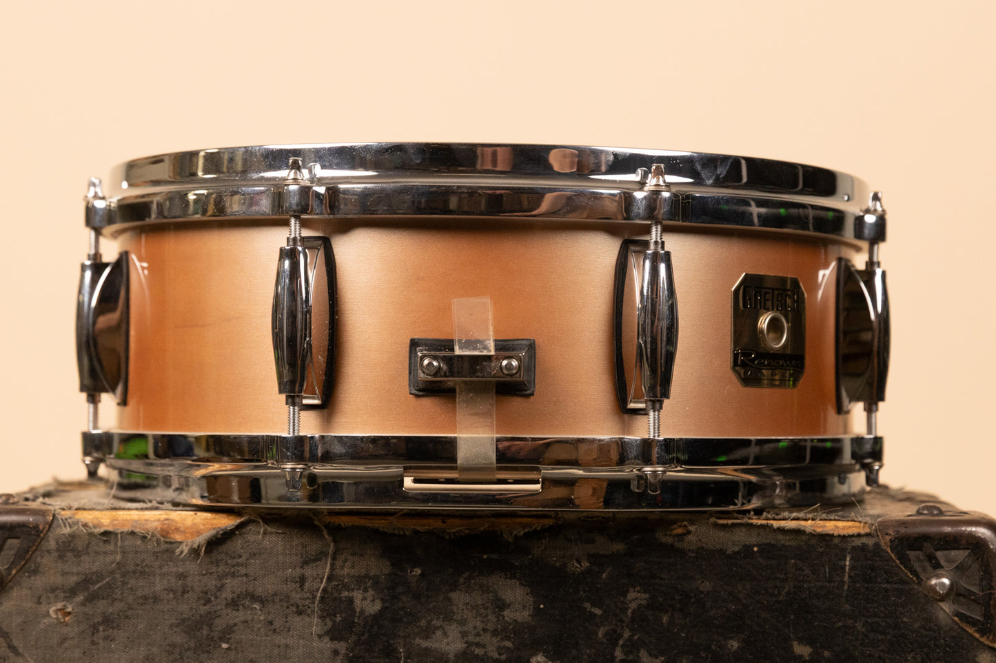 2000s Gretsch 5x14 Renown Champagne Silk Snare Drum