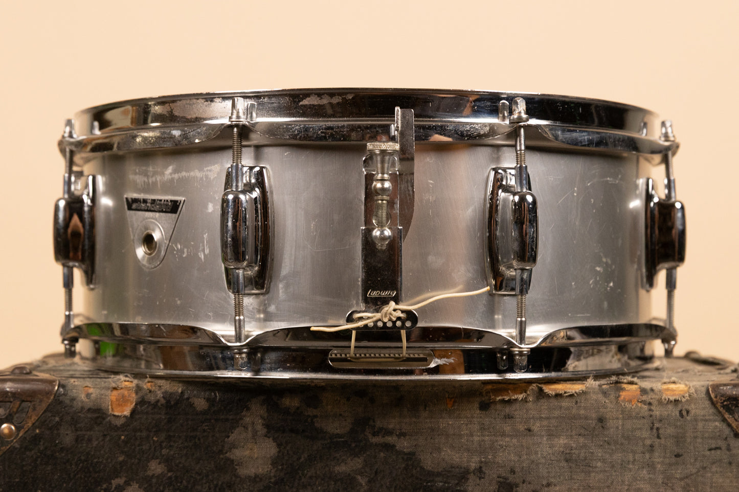 Vintage Ludwig 5x14 Standard Aluminum Snare Drum