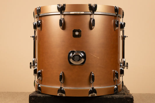 2000s Gretsch Renown 18x22 Champagne Silk Bass Drum