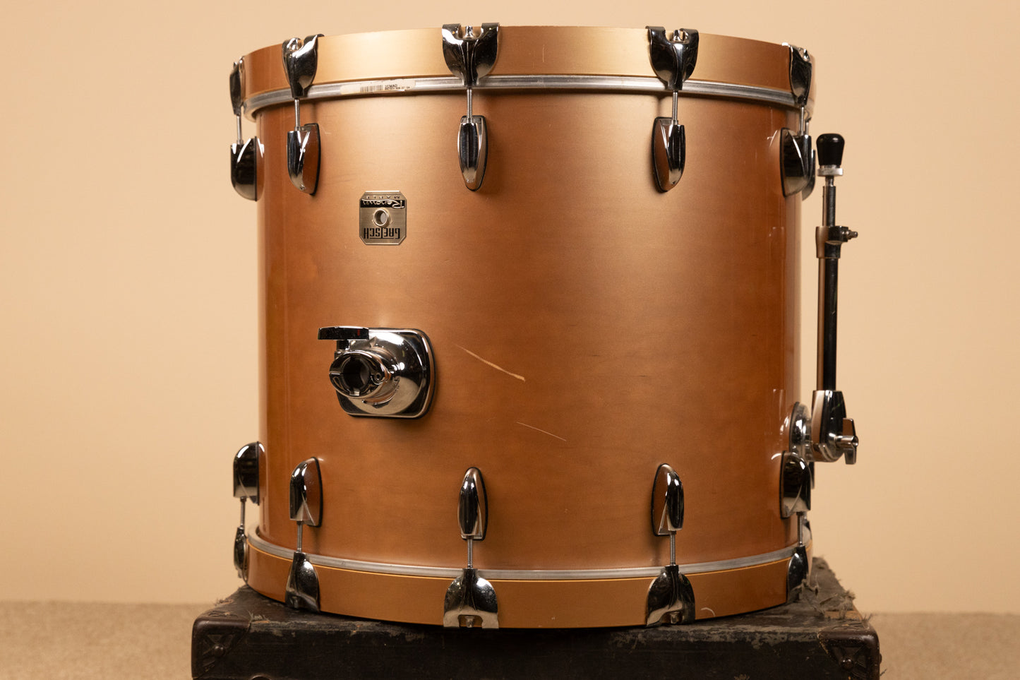 2000s Gretsch Renown 18x22 Champagne Silk Bass Drum