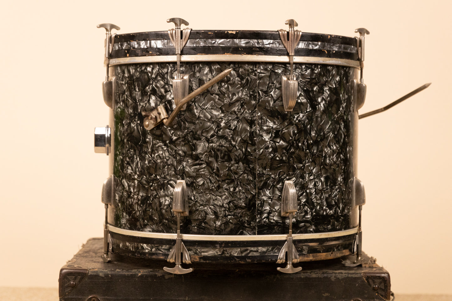 1950s WFL 14x20 Black Diamond Pearl Bass Drum