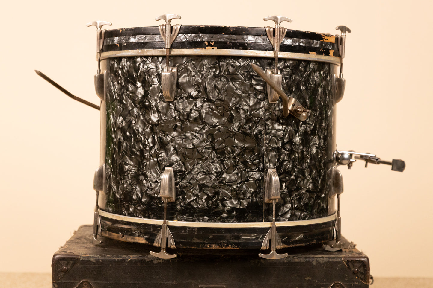 1950s WFL 14x20 Black Diamond Pearl Bass Drum