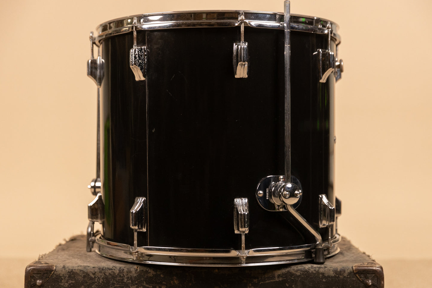 1970s Rogers 16x18 Jet Black Pearl Floor Tom
