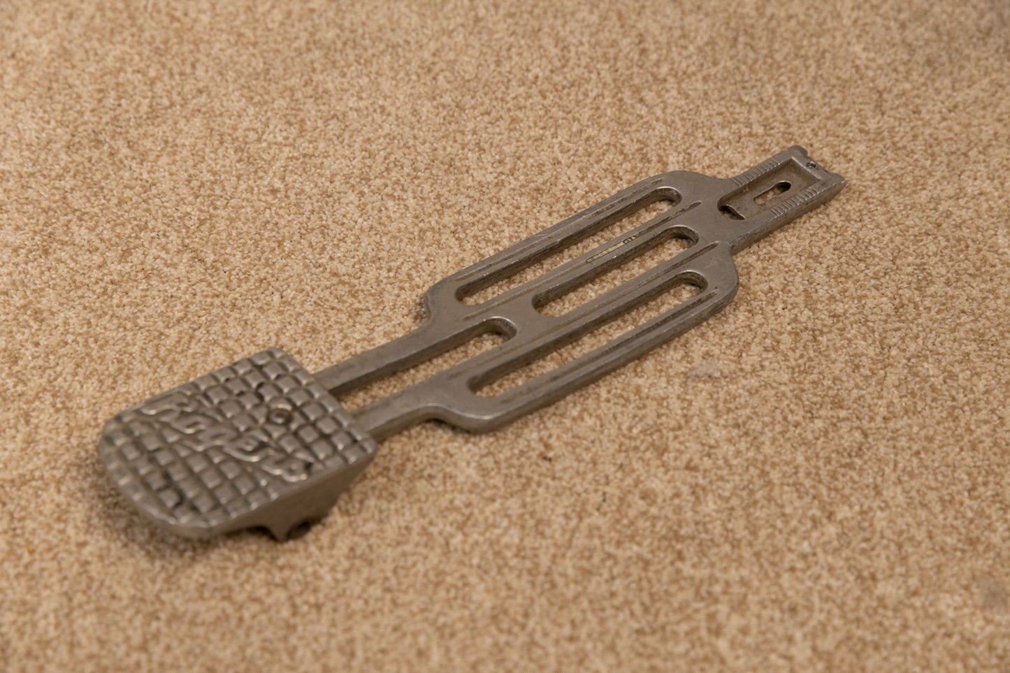 Vintage Rogers Solid #395 Solid Footboard