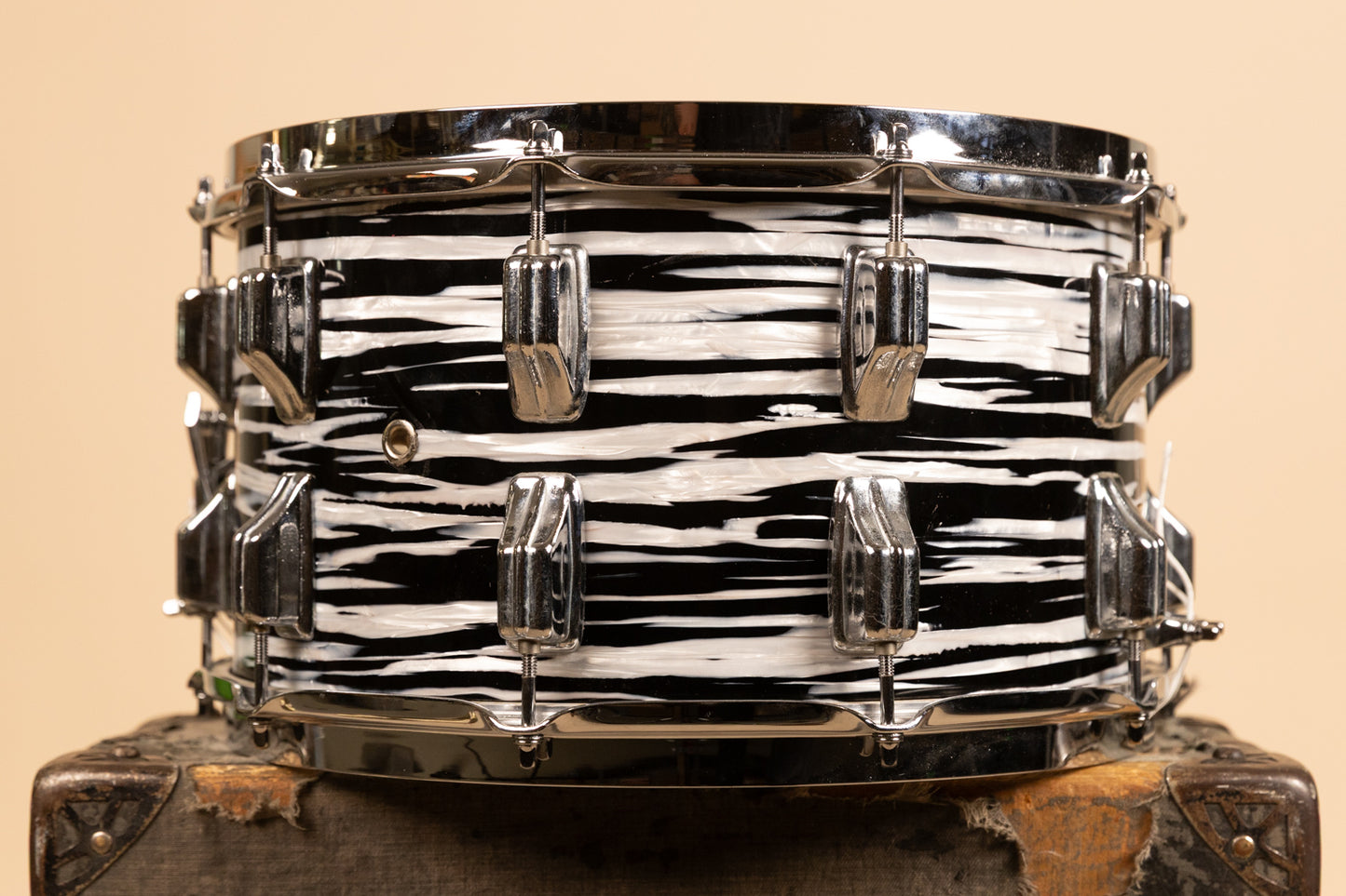 Vintage Newsound 8x14 White Tiger Pearl Snare Drum