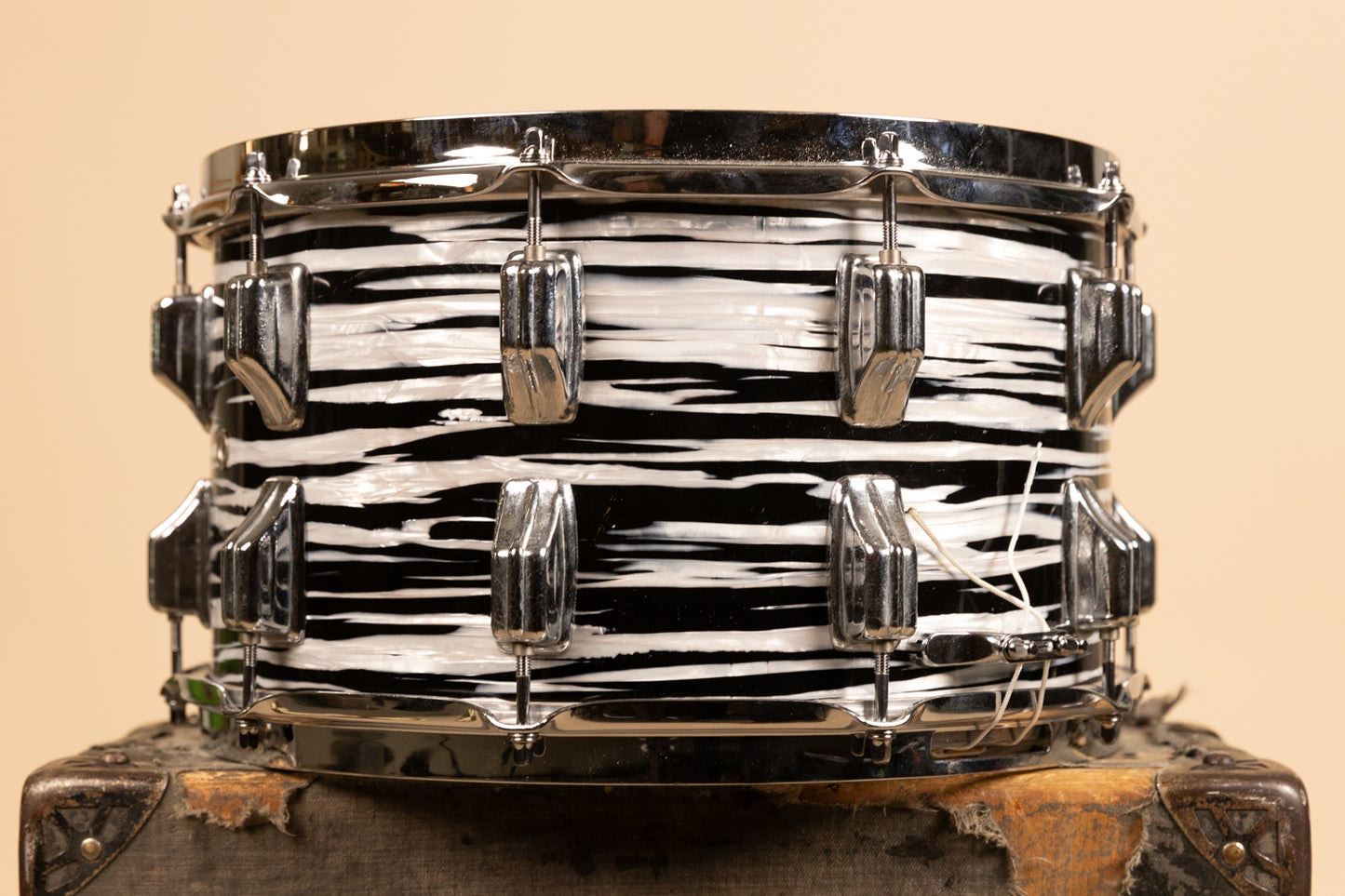 Vintage Newsound 8x14 White Tiger Pearl Snare Drum