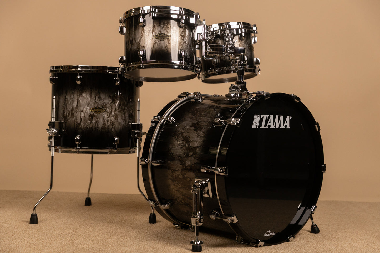 Tama Starclassic Walnut/Birch Molten Platinum Burst Drum Set