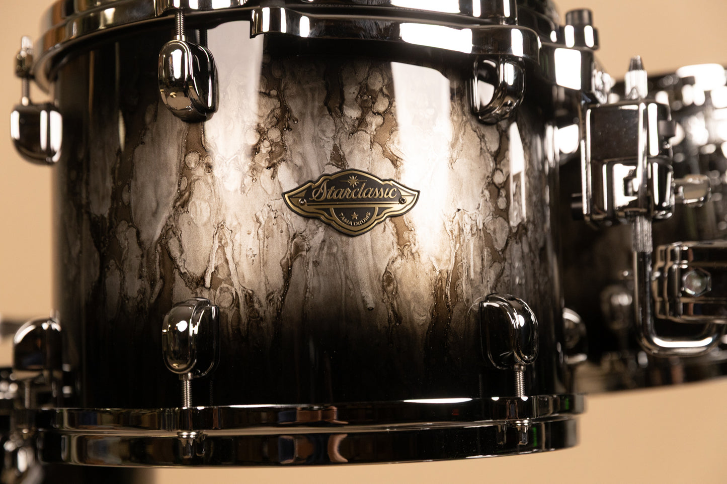 Tama Starclassic Walnut/Birch Molten Platinum Burst Drum Set