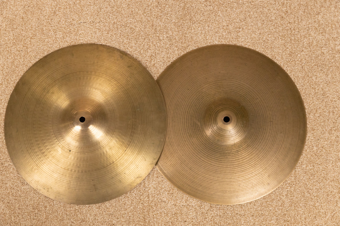 1970s Zildjian 14" A Hollow Logo New Beat Hi Hat Cymbals 1157g 1507g