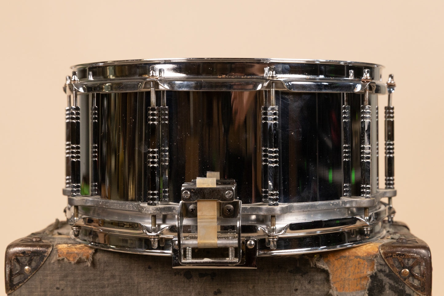 1980s Pearl 6.5x14 S-814D Free Floating Snare Drum