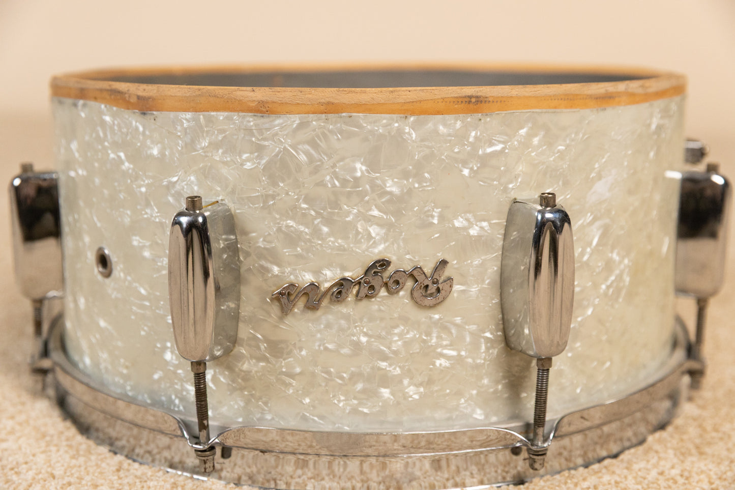 1959 Rogers 6.5x14 "Pirate Badge" Holiday White Marine Pearl Snare Drum