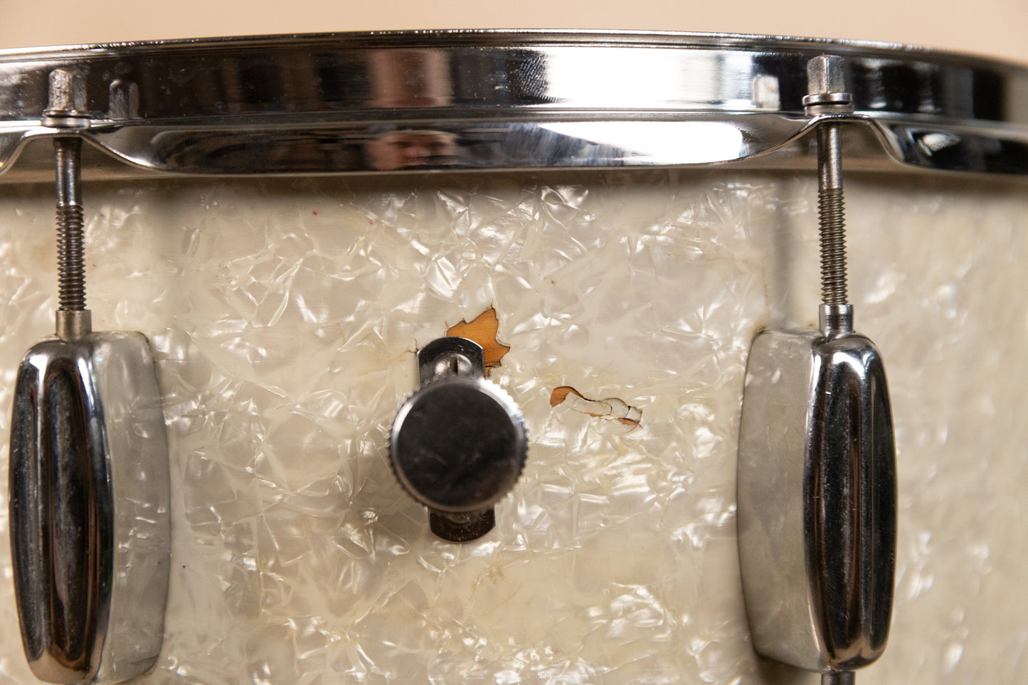1959 Rogers 6.5x14 "Pirate Badge" Holiday White Marine Pearl Snare Drum