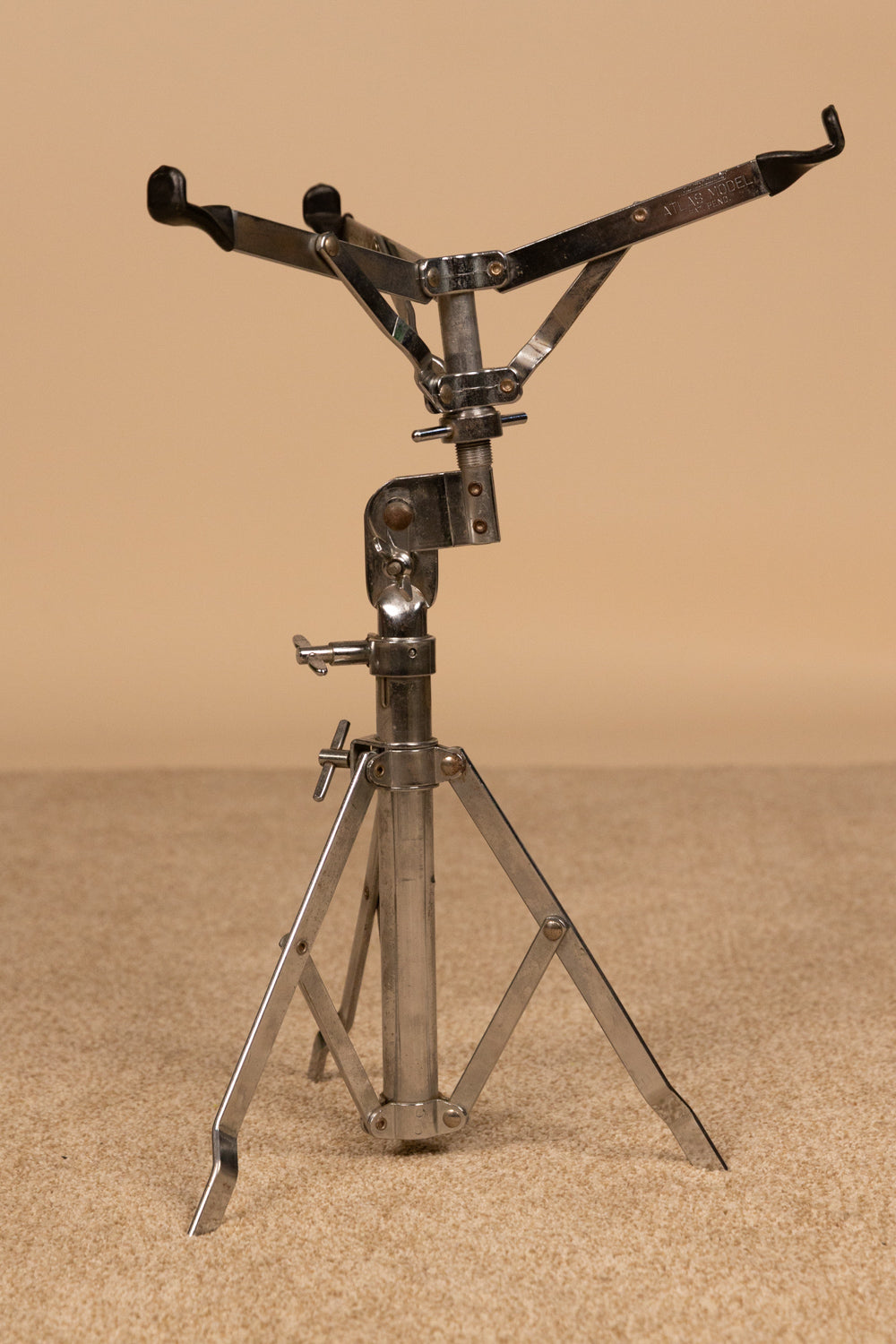 Vintage Ludwig Atlas Snare Drum Stand
