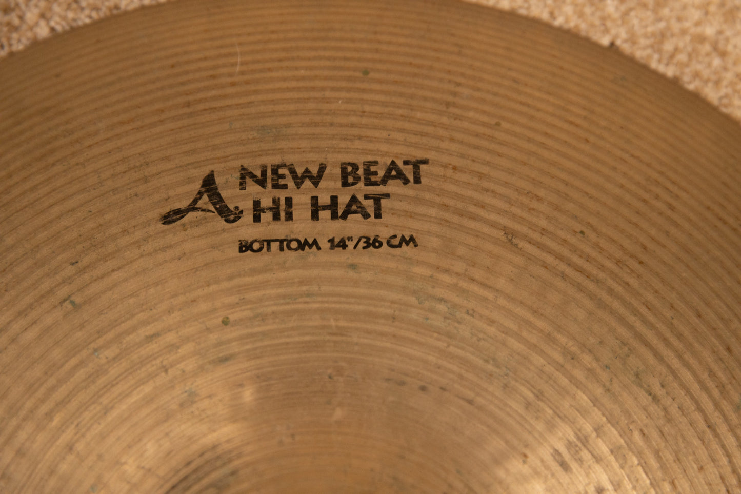 1990s Zildjian A 14" New Beat Hi Hat Bottom Cymbal 1438g
