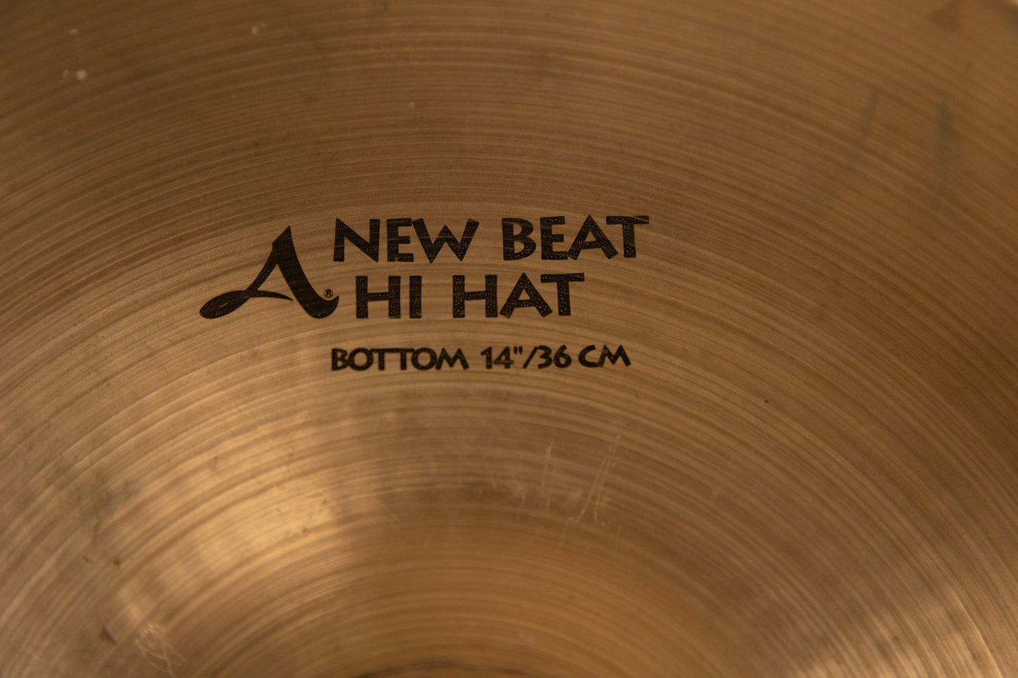 1990s Zildjian A 14" New Beat Hi Hat Bottom Cymbal 1385g