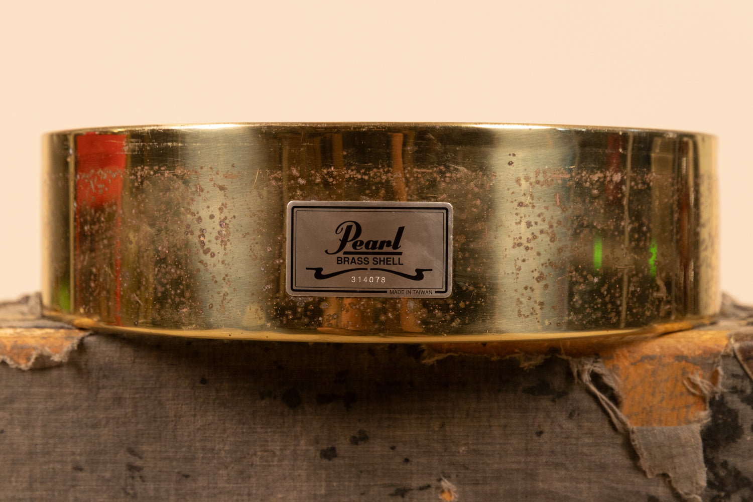 1990s Pearl Free Floating 14