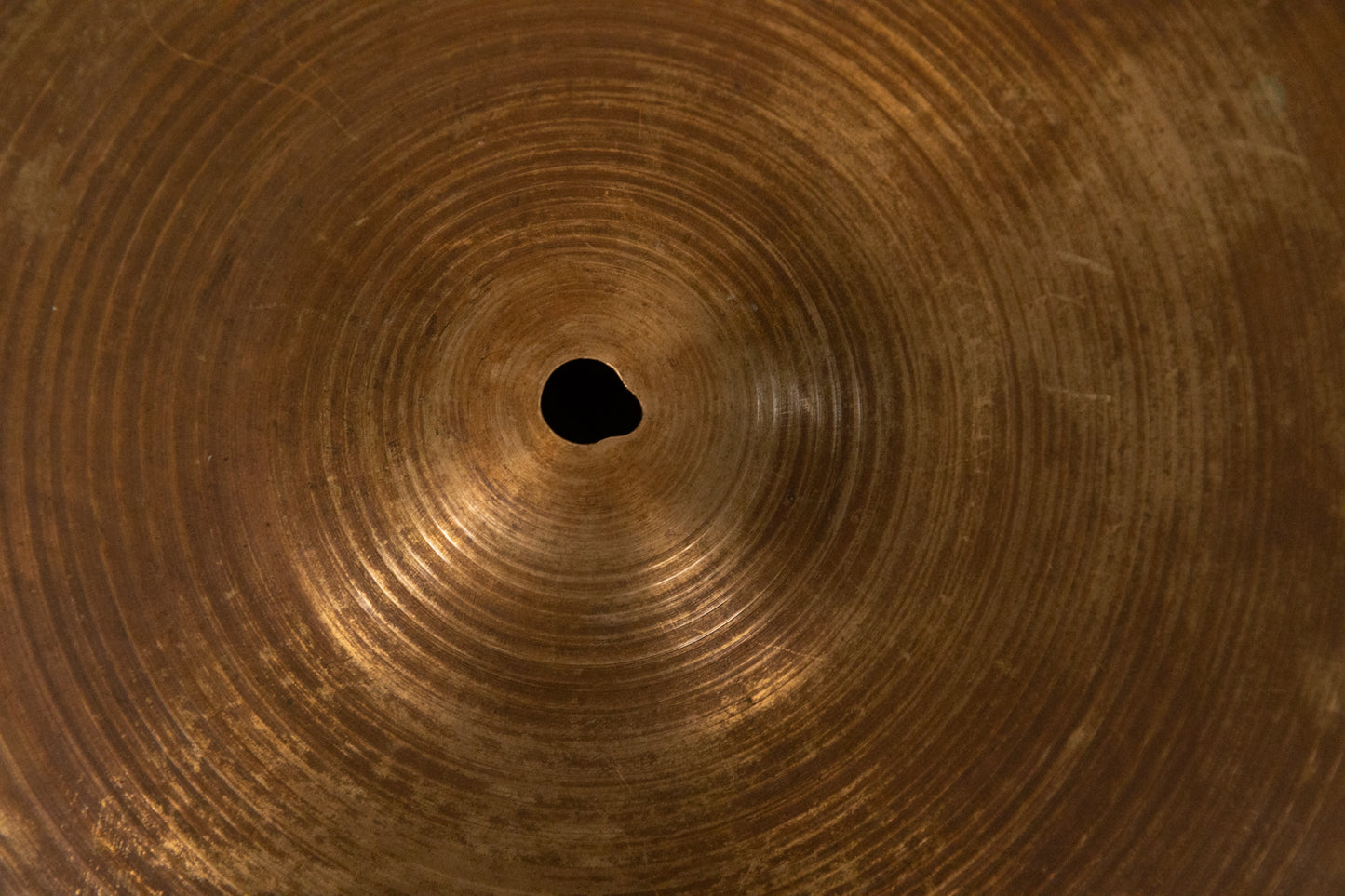 1970s Zildjian 16" A Medium Crash Cymbal 1154g