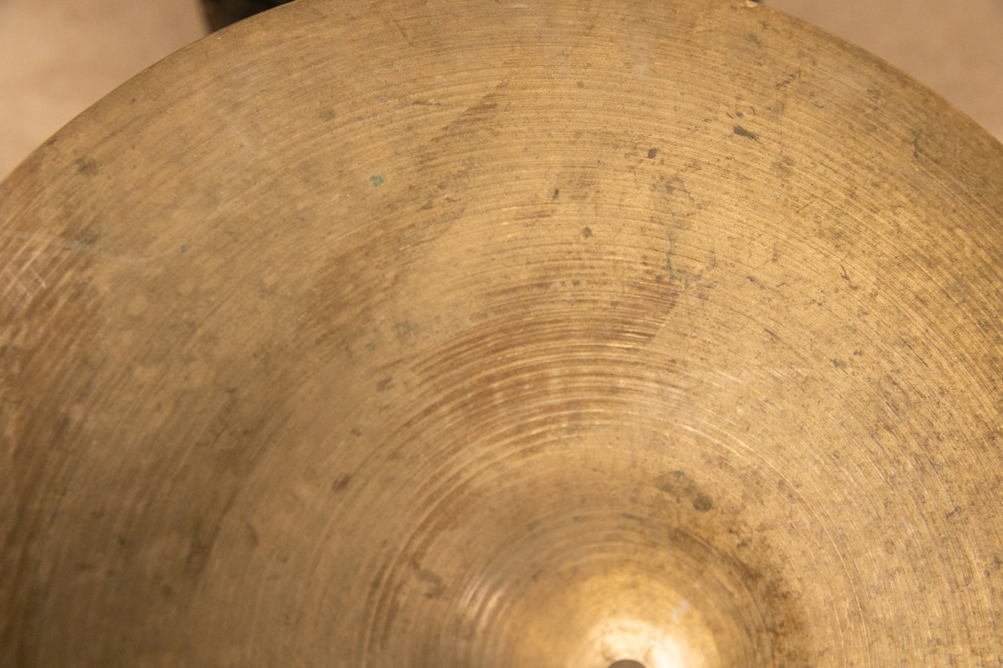 1970s Zildjian A 16" Hollow Logo Crash Cymbal 1077g