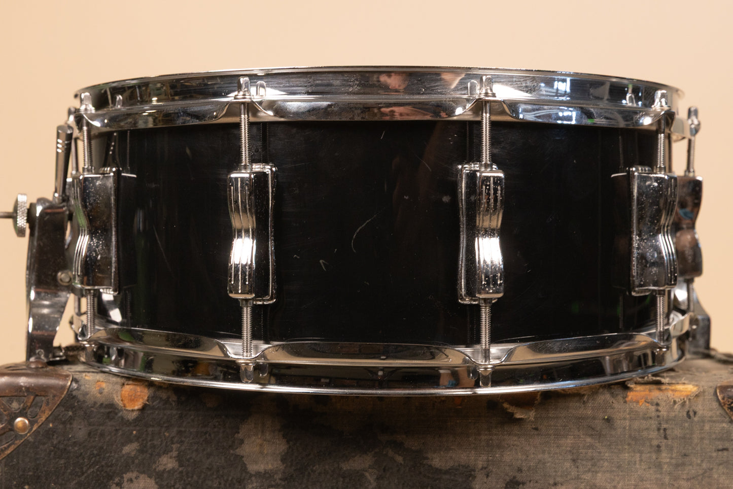 1980s Ludwig 5x14 Rock/Concert Black Cortex Snare Drum