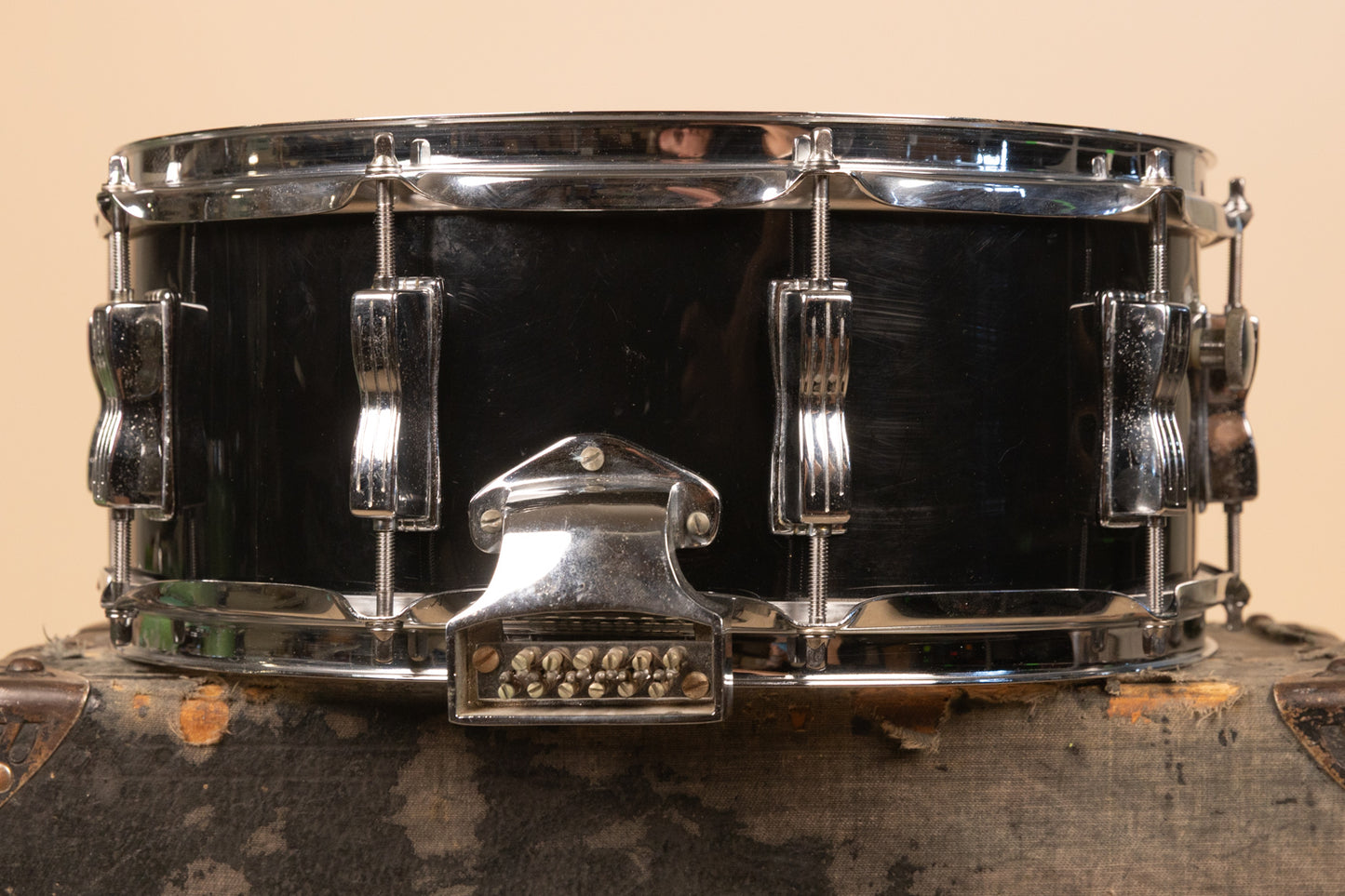1980s Ludwig 5x14 Rock/Concert Black Cortex Snare Drum